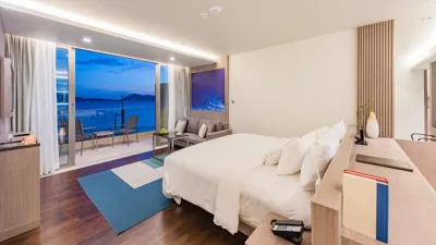 Grand Ocean Suite — Oceanfront Beach Resort